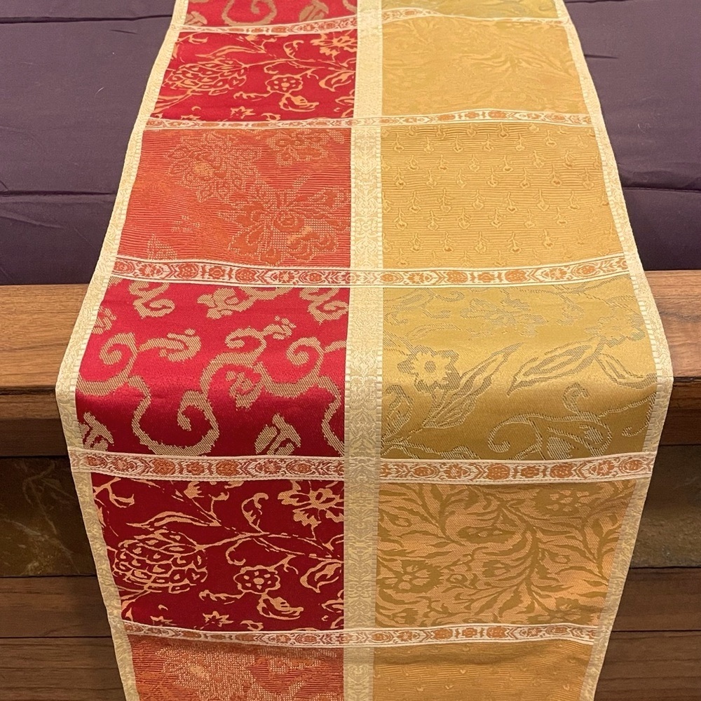Fall Table Runner